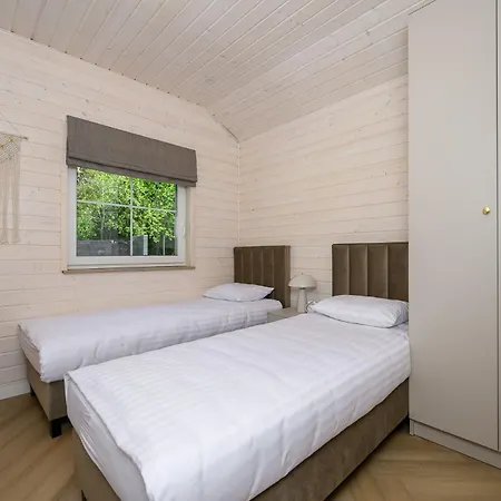 Boogie House Nad Morzem Jarosławiec