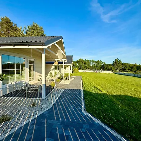 Boogie House Nad Morzem Chata